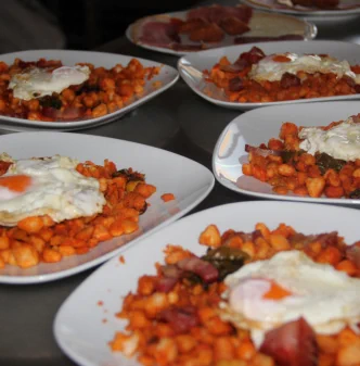 Restaurante Asador Cuevas del Águila Arenas de San Pedro, Ávila
